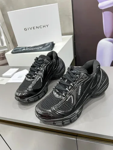 Super Max Givenchy Shoes-220