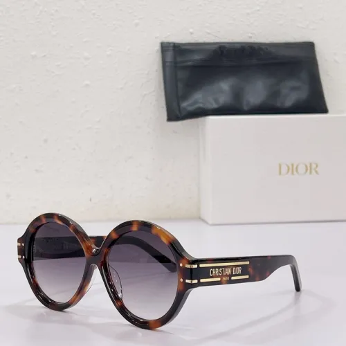 Dior Sunglasses AAAA-194