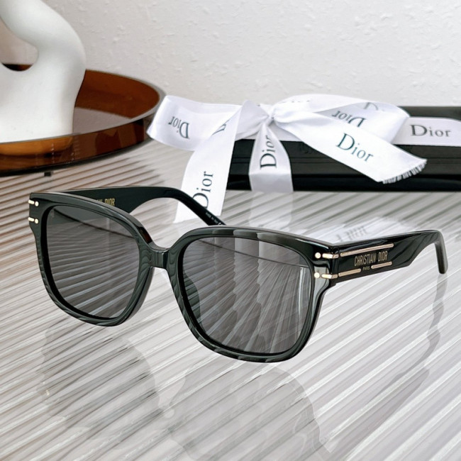Dior Sunglasses AAAA-879