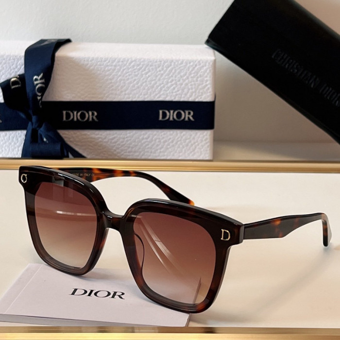 Dior Sunglasses AAAA-1038