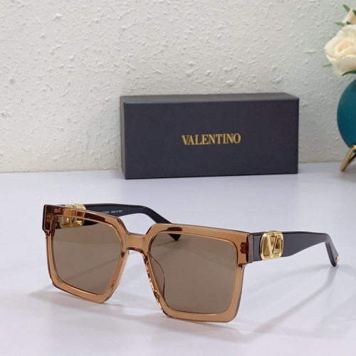 V Sunglasses AAAA-068