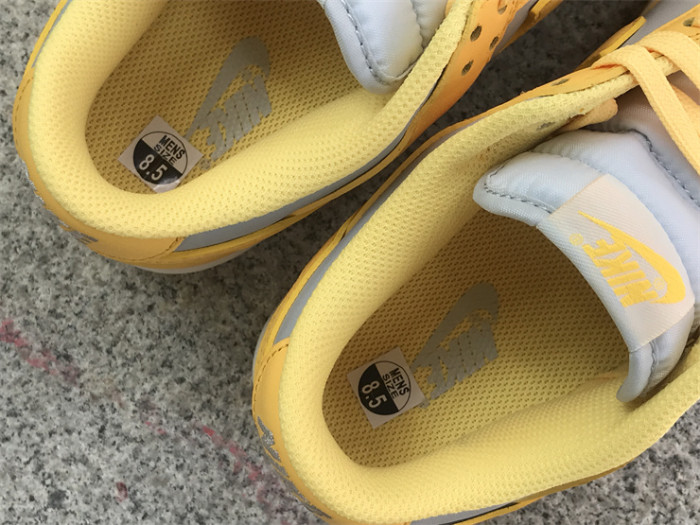 Authentic Nike Dunk Low “Citron Pulse”
