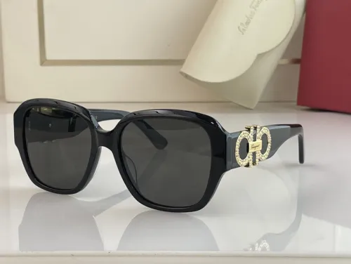 Ferragamo Sunglasses AAAA-676
