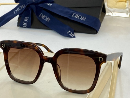 Dior Sunglasses AAAA-615