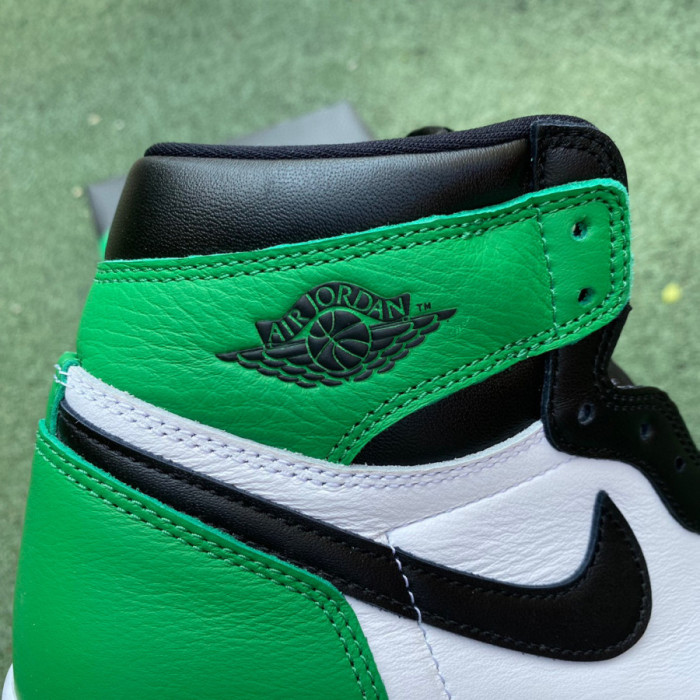 Authentic Air Jordan 1 High OG “Lucky Green”
