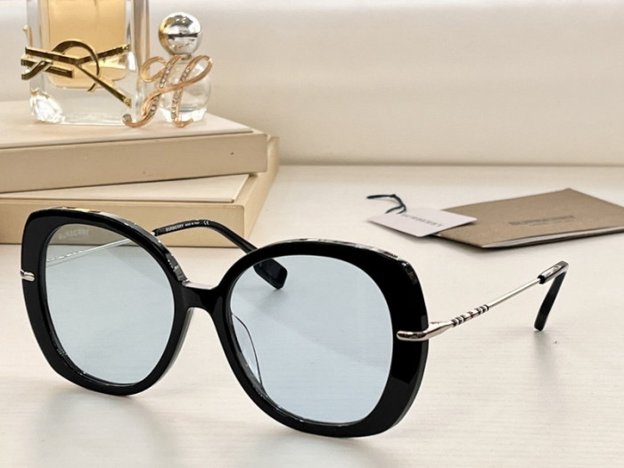 Burberry Sunglasses AAAA-1439