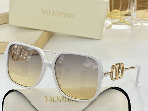 V Sunglasses AAAA-238