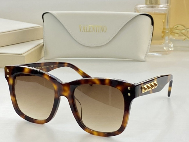 V Sunglasses AAAA-271