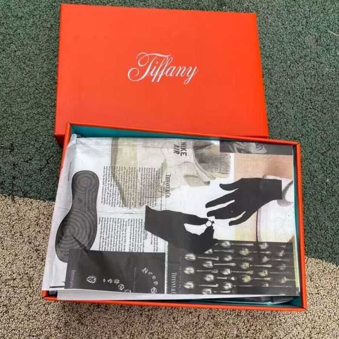 Authentic Tiffany & Co. x Nike Air Force 1 1837 “Tiffany Blue”