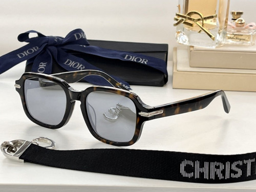 Dior Sunglasses AAAA-116