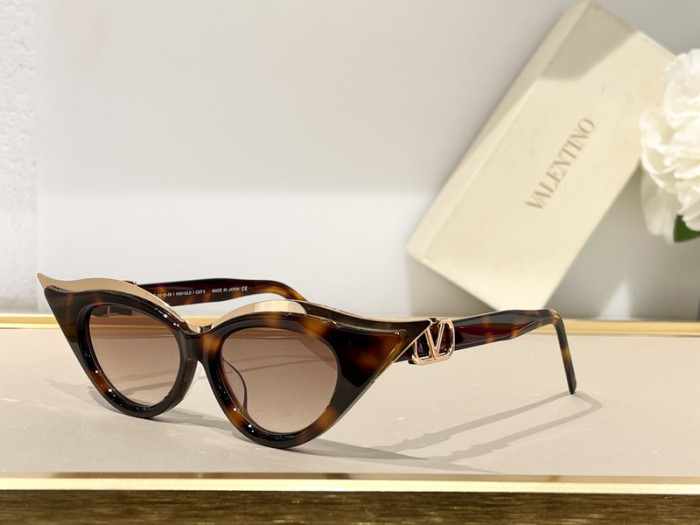 V Sunglasses AAAA-478