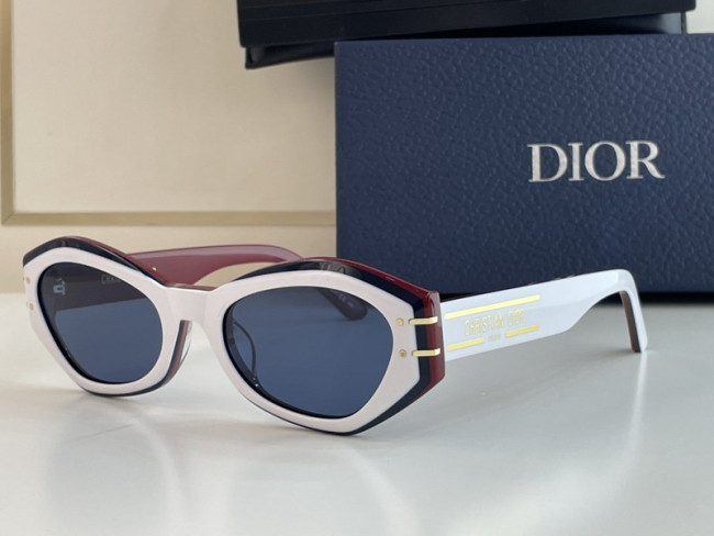 Dior Sunglasses AAAA-174
