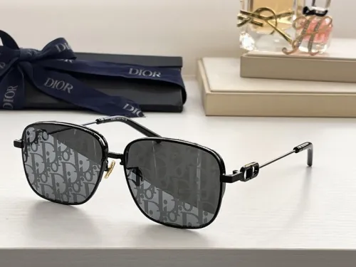 Dior Sunglasses AAAA-271