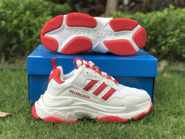 B 17FW Tripe-S High End Sneaker-322