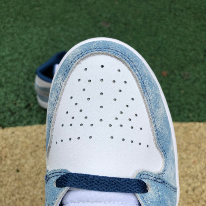 Authentic Air Jordan 1 Mid Hyper Roayl