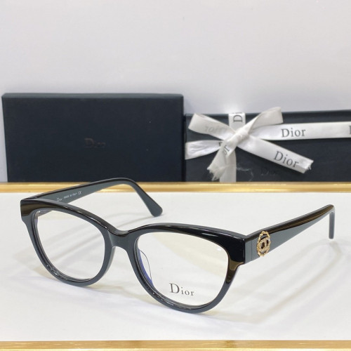 Dior Sunglasses AAAA-718
