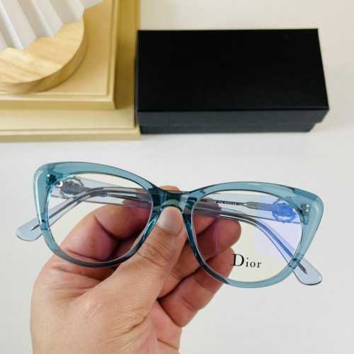 Dior Sunglasses AAAA-738