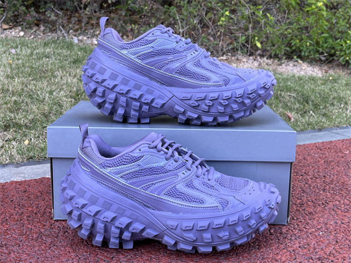 B 17FW Tripe-S High End Sneaker-447