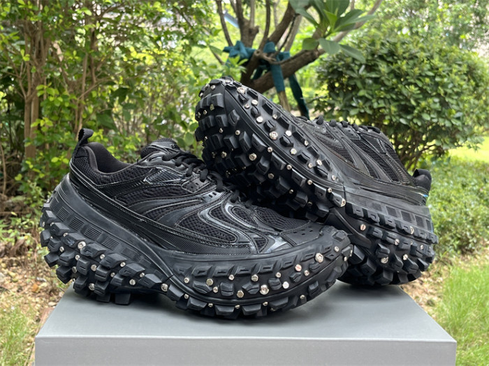 B 17FW Tripe-S High End Sneaker-415