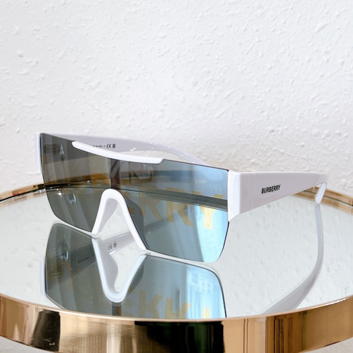 Burberry Sunglasses AAAA-1854