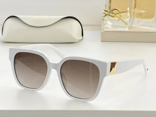 V Sunglasses AAAA-265