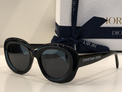 Dior Sunglasses AAAA-588