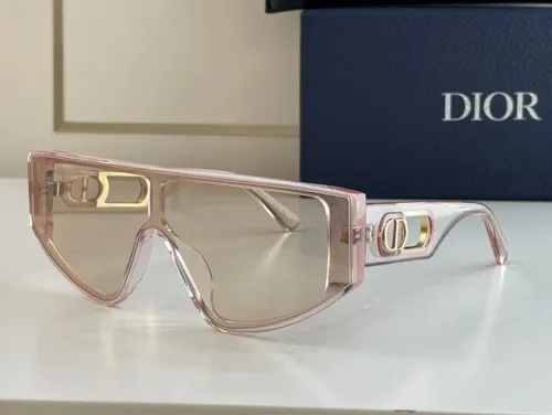 Dior Sunglasses AAAA-165