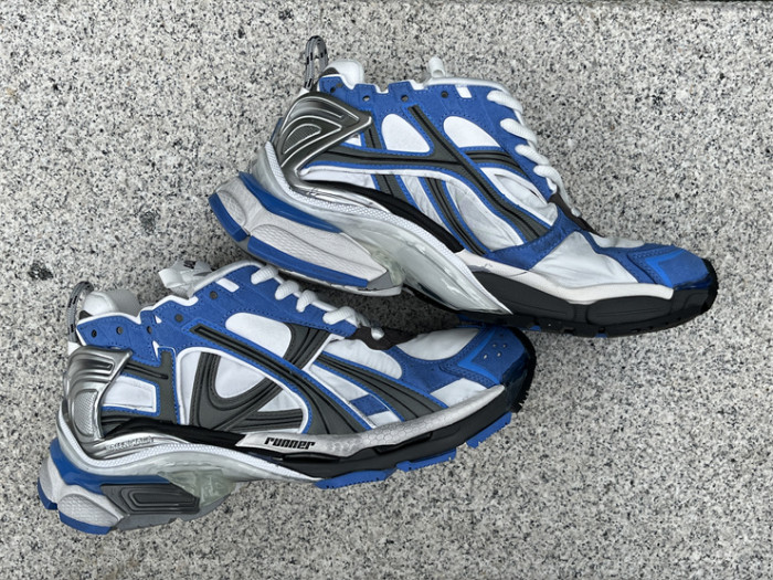 B 17FW Tripe-S High End Sneaker-429