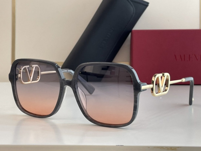 V Sunglasses AAAA-240
