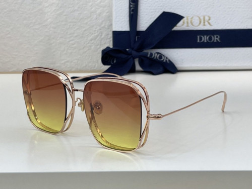 Dior Sunglasses AAAA-935