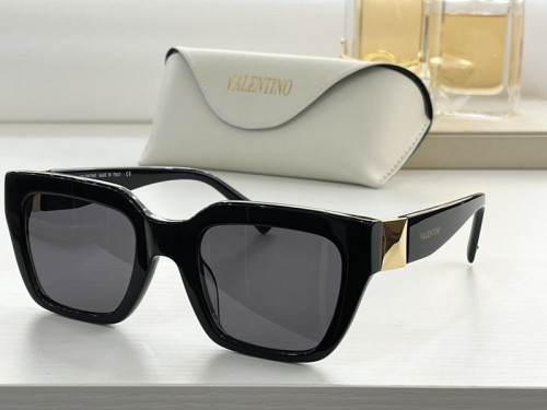 V Sunglasses AAAA-215