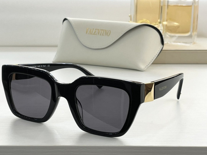 V Sunglasses AAAA-215