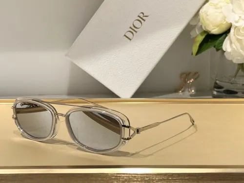 Dior Sunglasses AAAA-1960