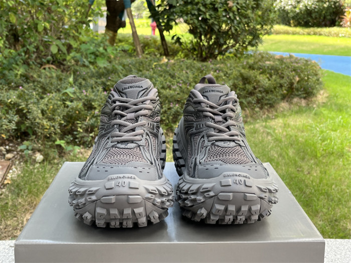 B 17FW Tripe-S High End Sneaker-432