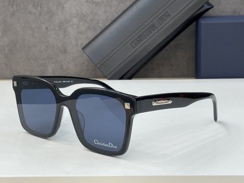 Dior Sunglasses AAAA-796