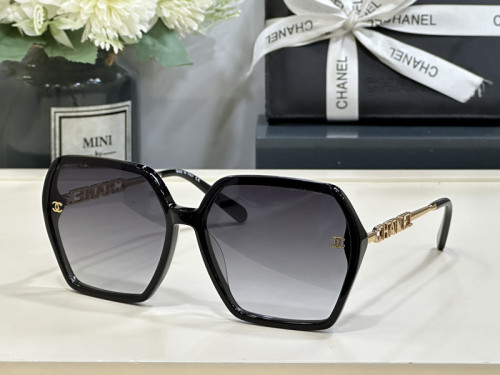 CHNL Sunglasses AAAA-2102