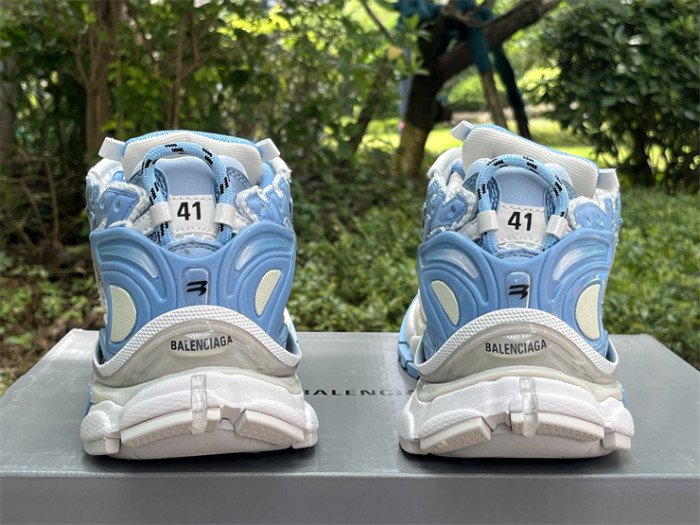 B 17FW Tripe-S High End Sneaker-414