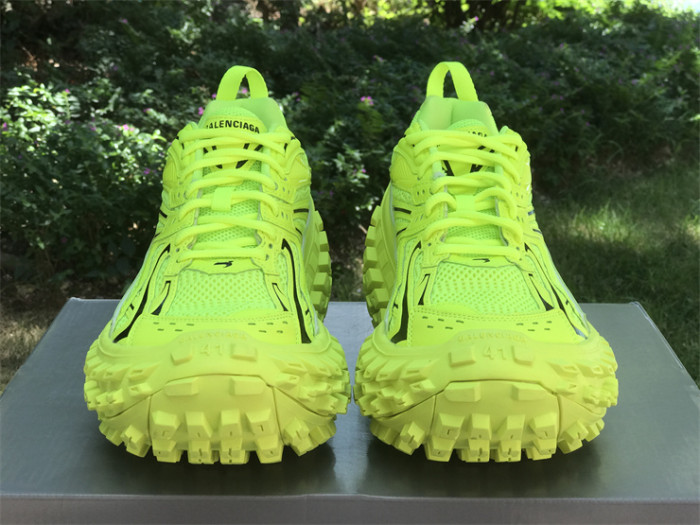 B 17FW Tripe-S High End Sneaker-387