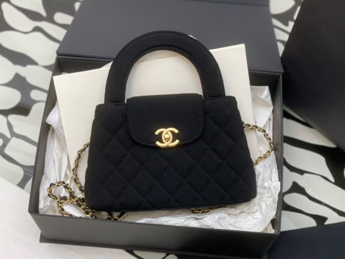 CHNL High End Quality Bag-423