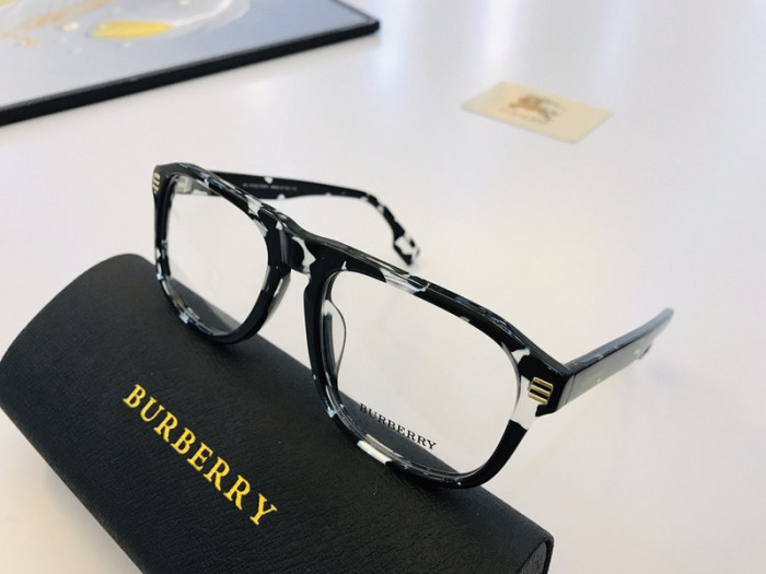 Burberry Sunglasses AAAA-1379