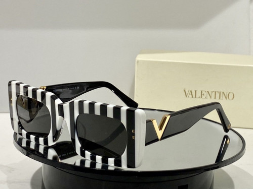 V Sunglasses AAAA-198