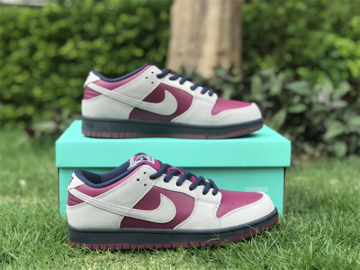 Authentic Nike SB Dunk Low Bordeaux