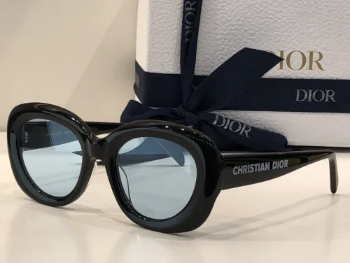Dior Sunglasses AAAA-587