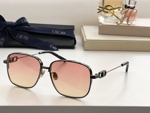Dior Sunglasses AAAA-273