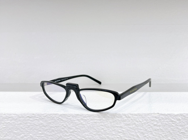 B Sunglasses AAAA-557