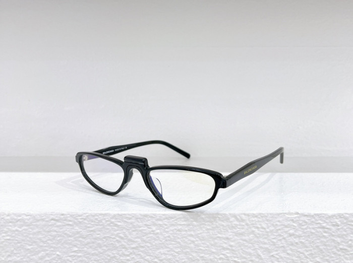 B Sunglasses AAAA-557