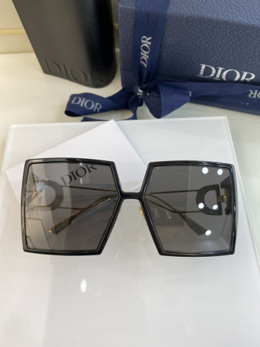 Dior Sunglasses AAAA-377