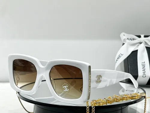 CHNL Sunglasses AAAA-1359