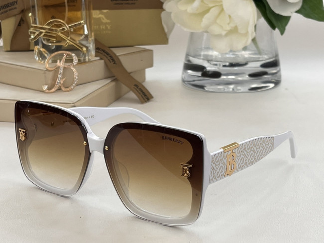 Burberry Sunglasses AAAA-1686