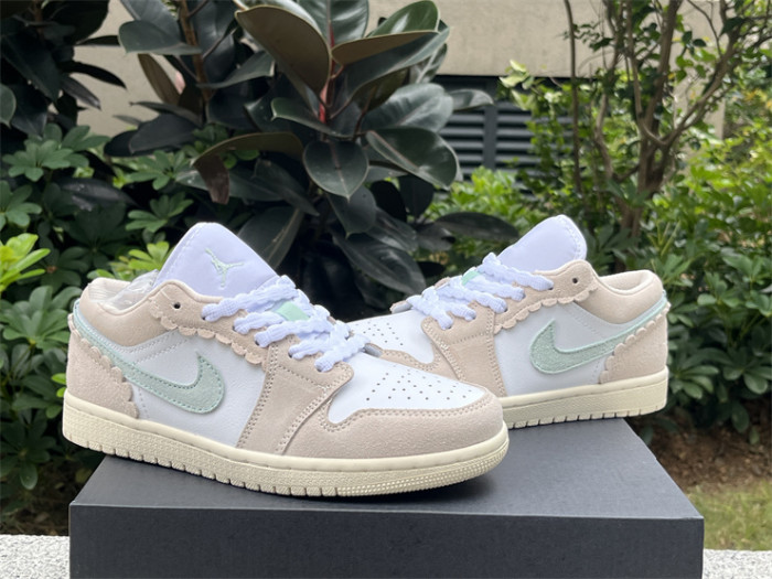 Authentic Air Jordan 1 Low DZ5356-800